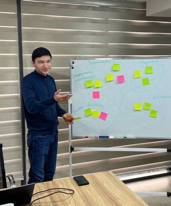 Is it difficult to join Global Textile as a new employee?