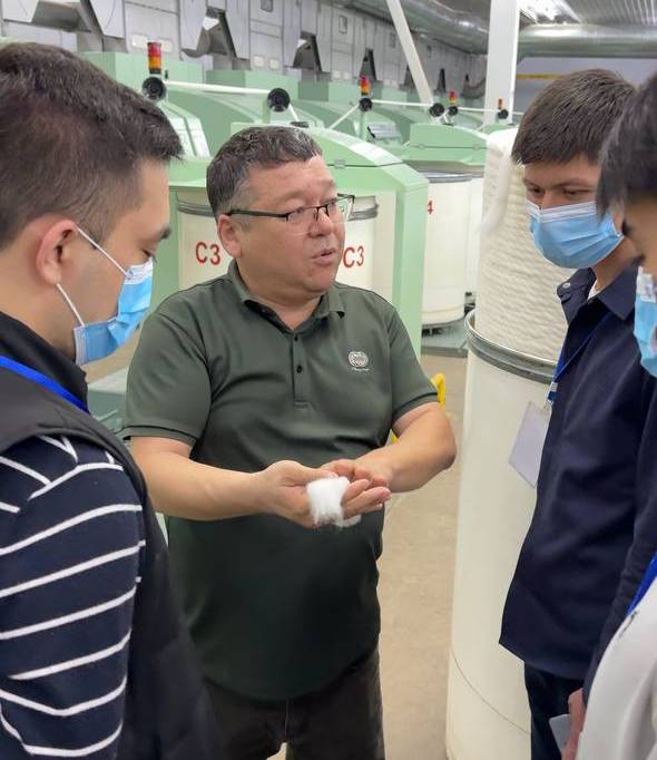 Employee onboarding and production immersion at Global Textile