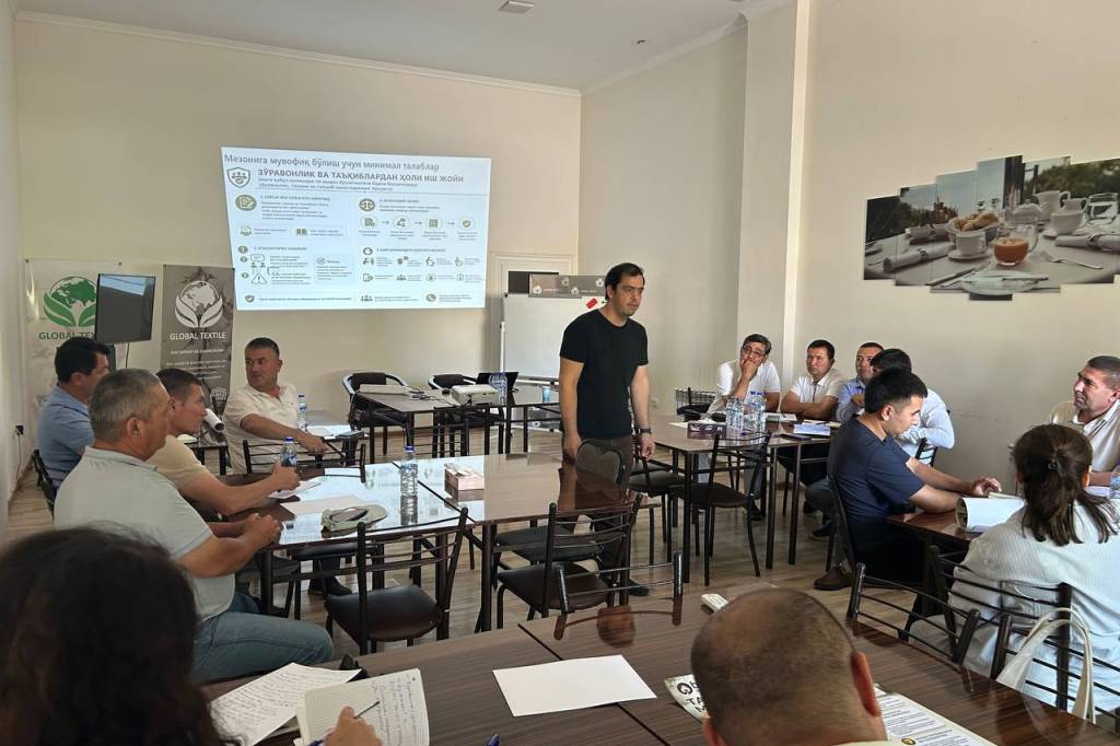 Two Better Cotton training programs are taking place simultaneously at Global Textile