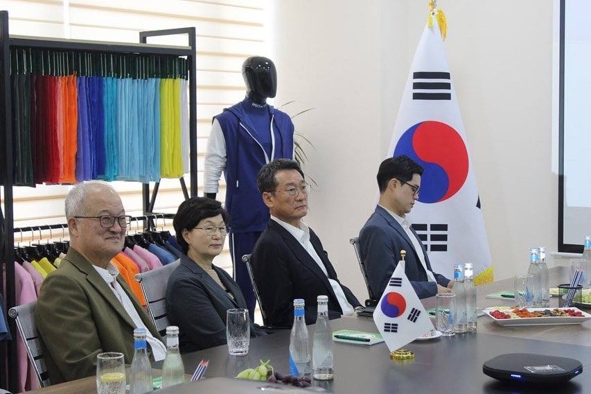 16 сентября 2022 года корейская делегация компании Youngone Corporation посетили предприятия группы компаний Global Textile